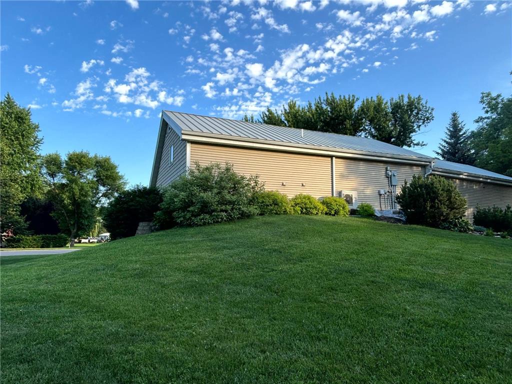 207 N Main Street Taunton MN 56291 7048396 image41