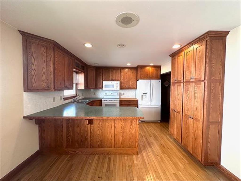 207 N Pine Street Caledonia MN 55921 7078608 image25