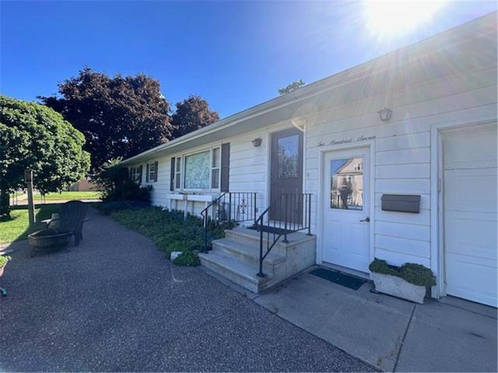 207 N Pine Street Caledonia MN 55921 7078608 image6