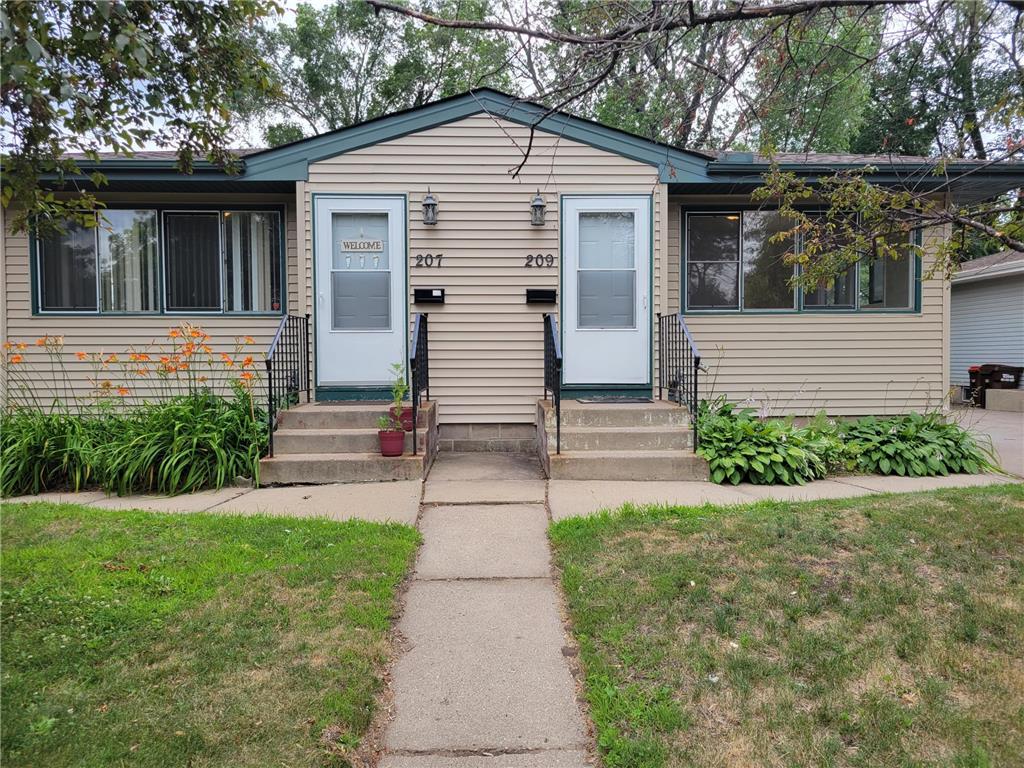 207 Poplar Street W, South Saint Paul, MN, 55075 MLS 6403604 Edina