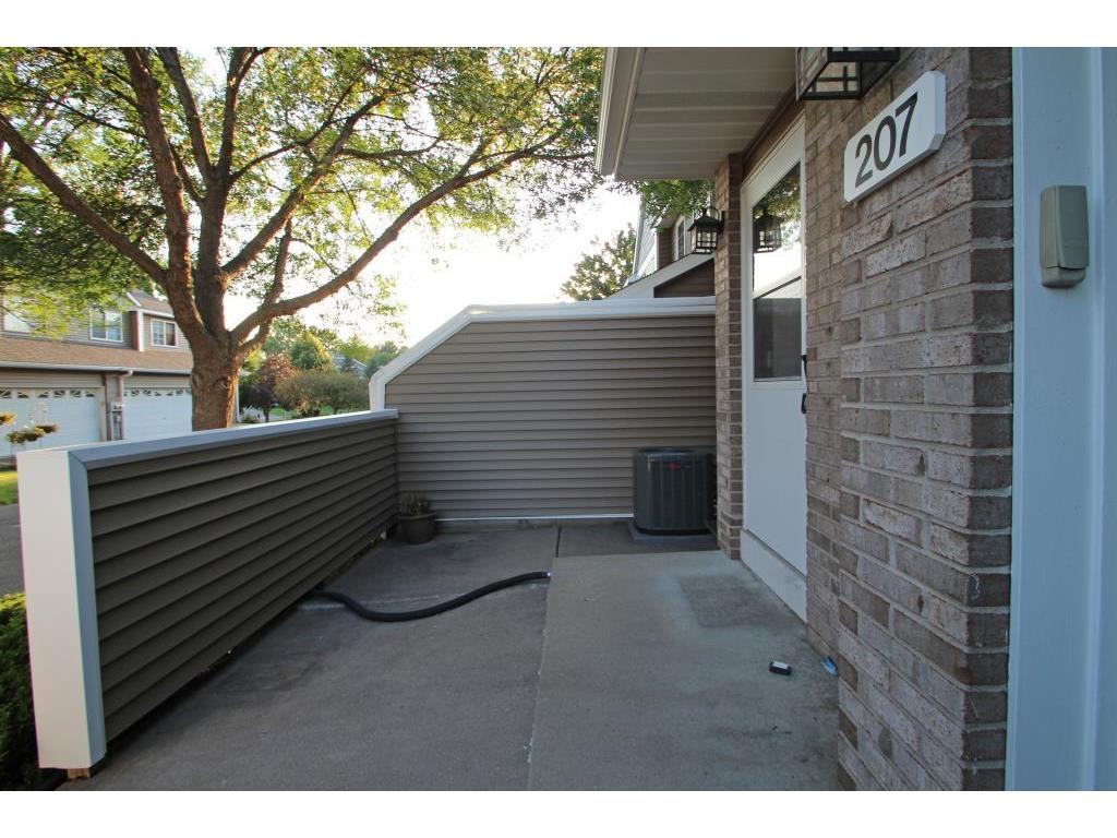 207 Primrose Court Vadnais Heights MN 55127 7109017 image8