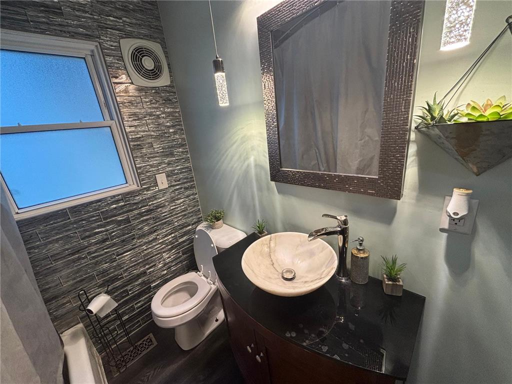 207 S 6th Street Montevideo MN 56265 7073813 image15