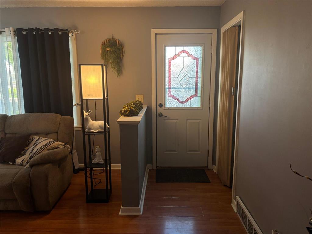 207 S 6th Street Montevideo MN 56265 7073813 image3