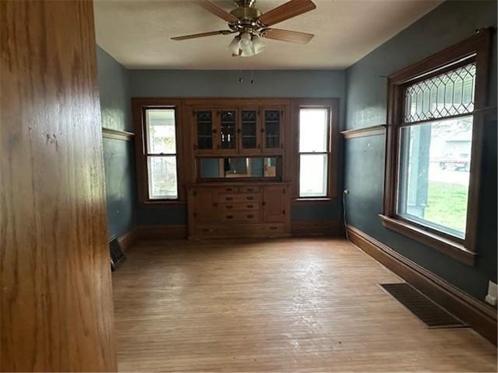 207 S Lake Street Belview MN 56214 7090129 image10