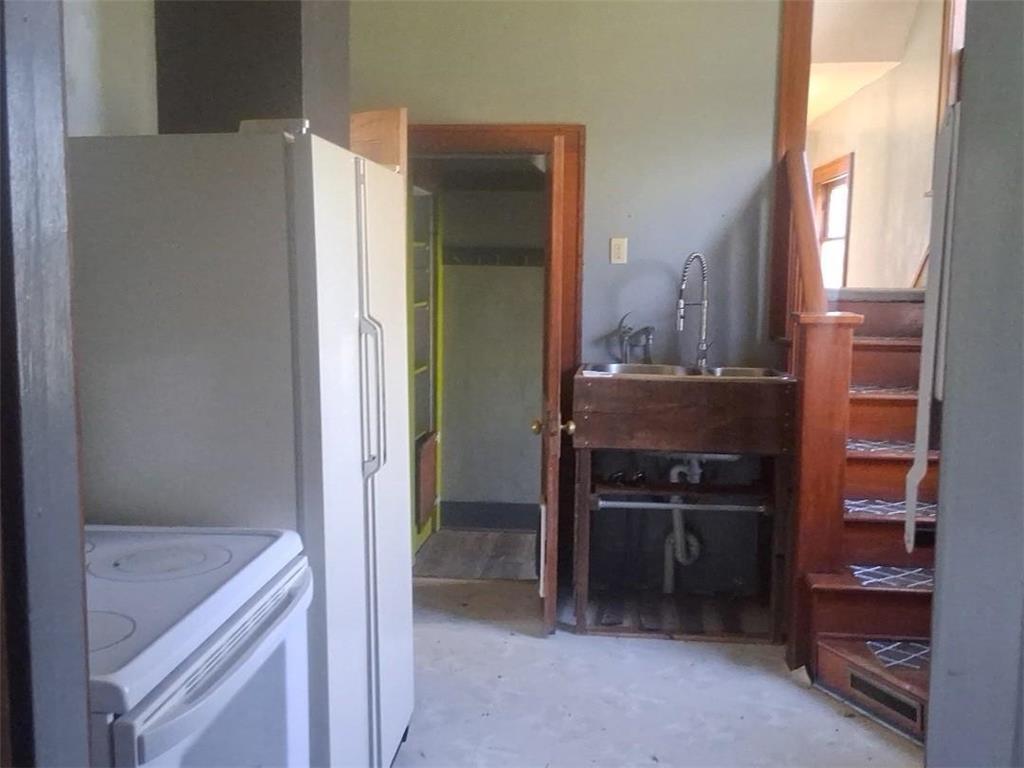 207 S Lake Street Belview MN 56214 7090129 image11