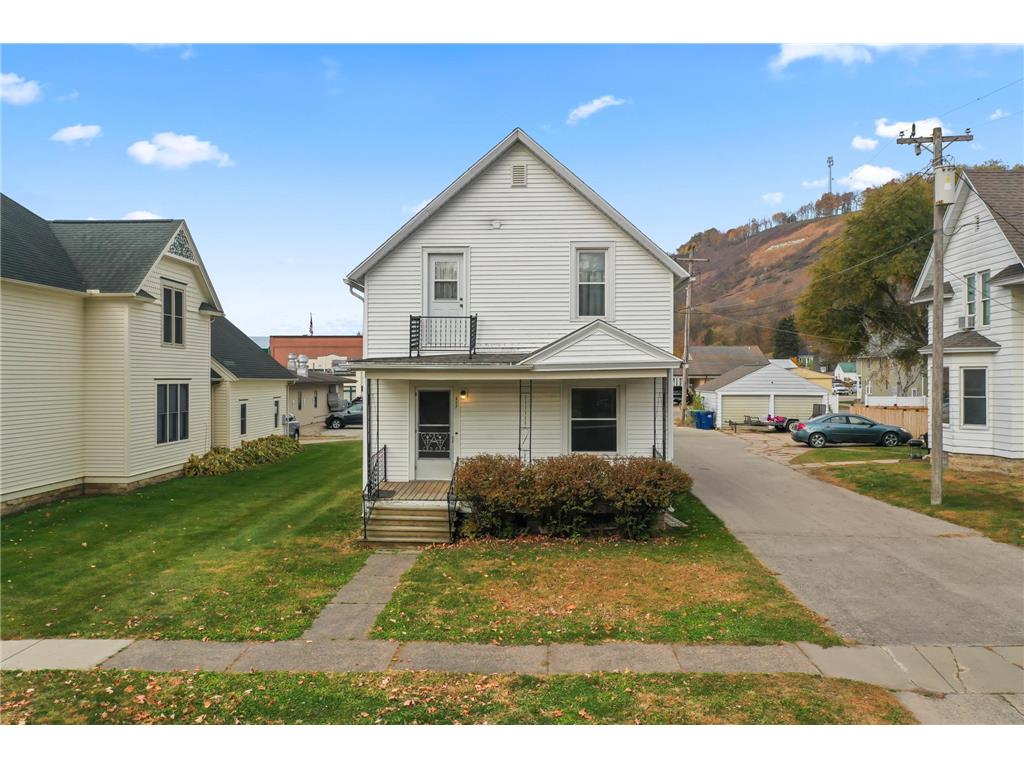 207 S Maple Street Rushford MN 55971 6622068 image1