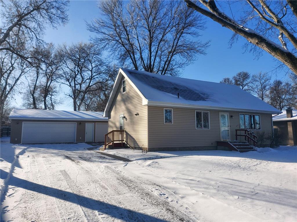 207 W Adolphus Avenue Fergus Falls MN 56537 6650124 image1