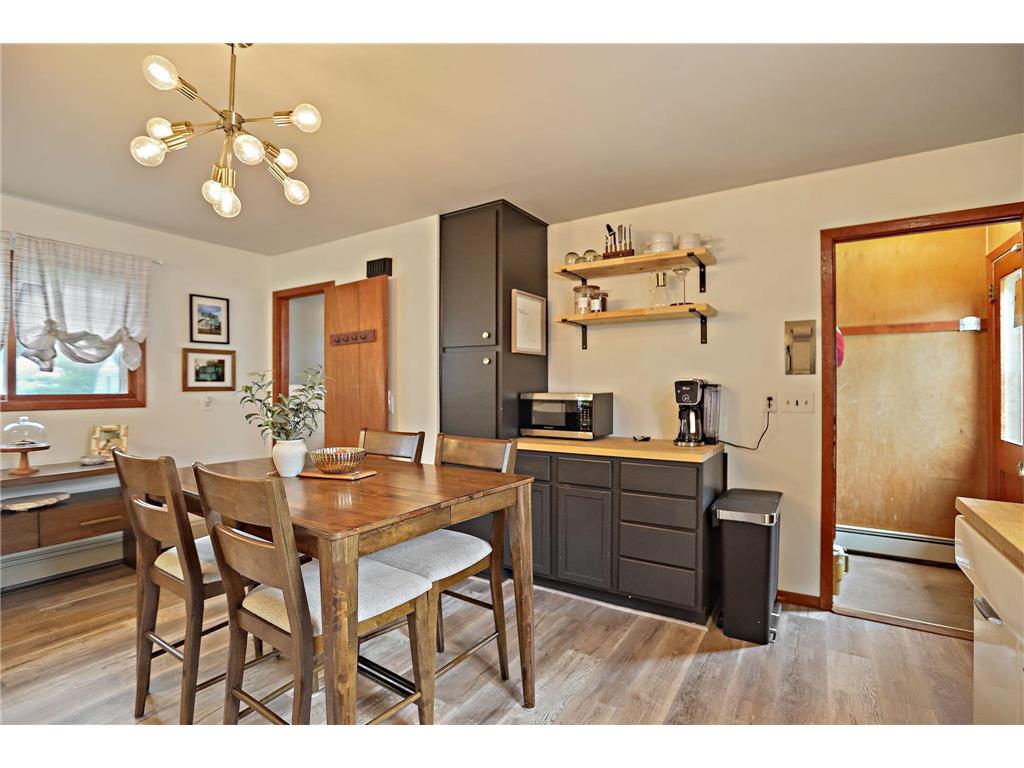 207 W Franklin Street Morristown MN 55052 7087875 image11