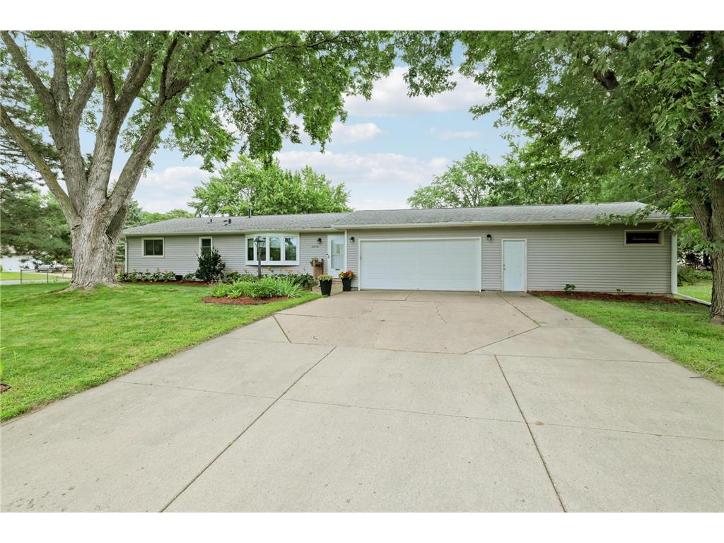 2070 Flint Drive Eagan MN 55122 6777869 image1