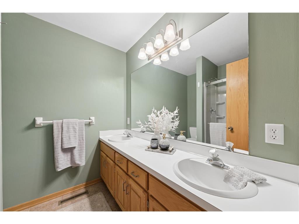 20704 Jaguar Avenue Lakeville MN 55044 7067974 image11