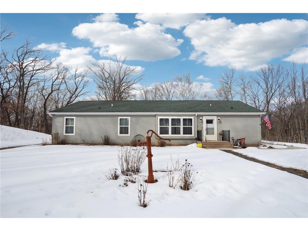 2071 244th Street Eureka Center WI 54024 6675807 image1