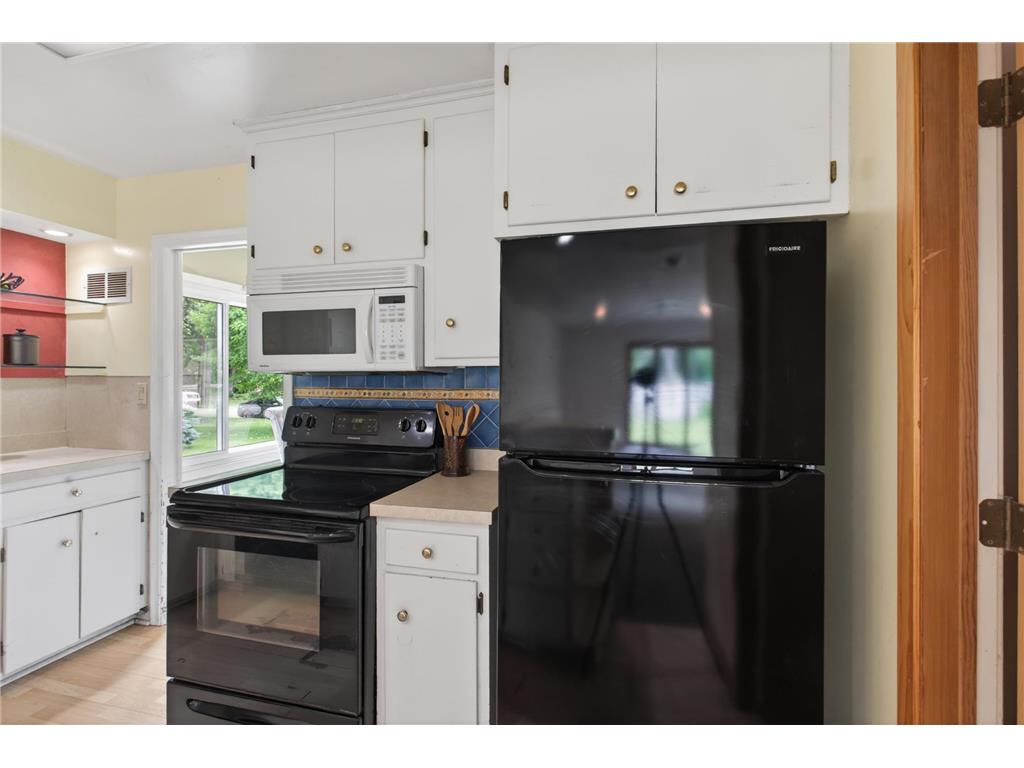 2071 Lindy Avenue Roseville MN 55113 7081729 image7