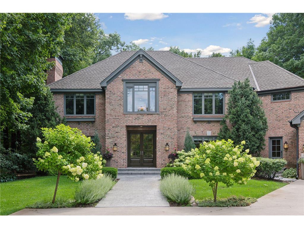 20715 Linwood Road Deephaven MN 55331 - Lake Minnetonka 7009000 image2