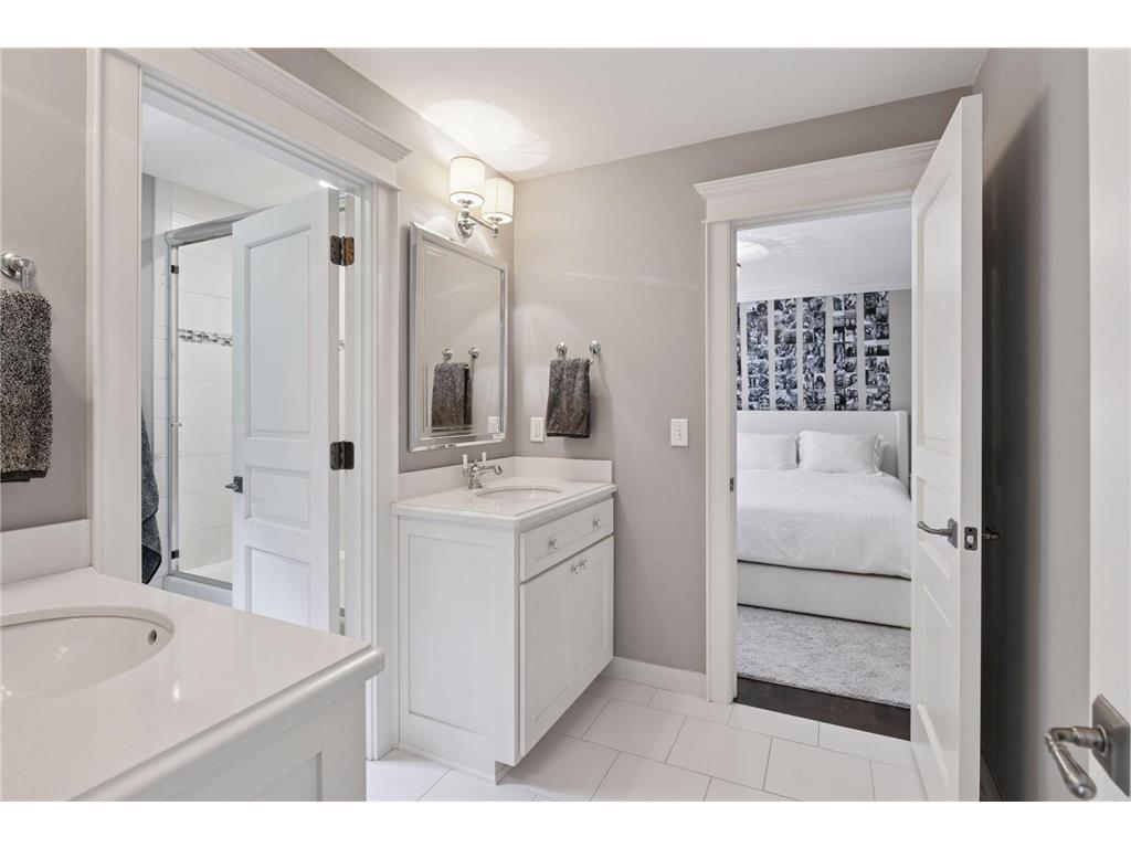 20715 Linwood Road Deephaven MN 55331 - Lake Minnetonka 7009000 image37