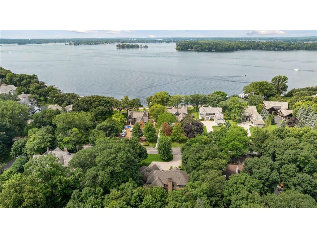 20715 Linwood Road Deephaven MN 55331 - Lake Minnetonka 7009000 image4