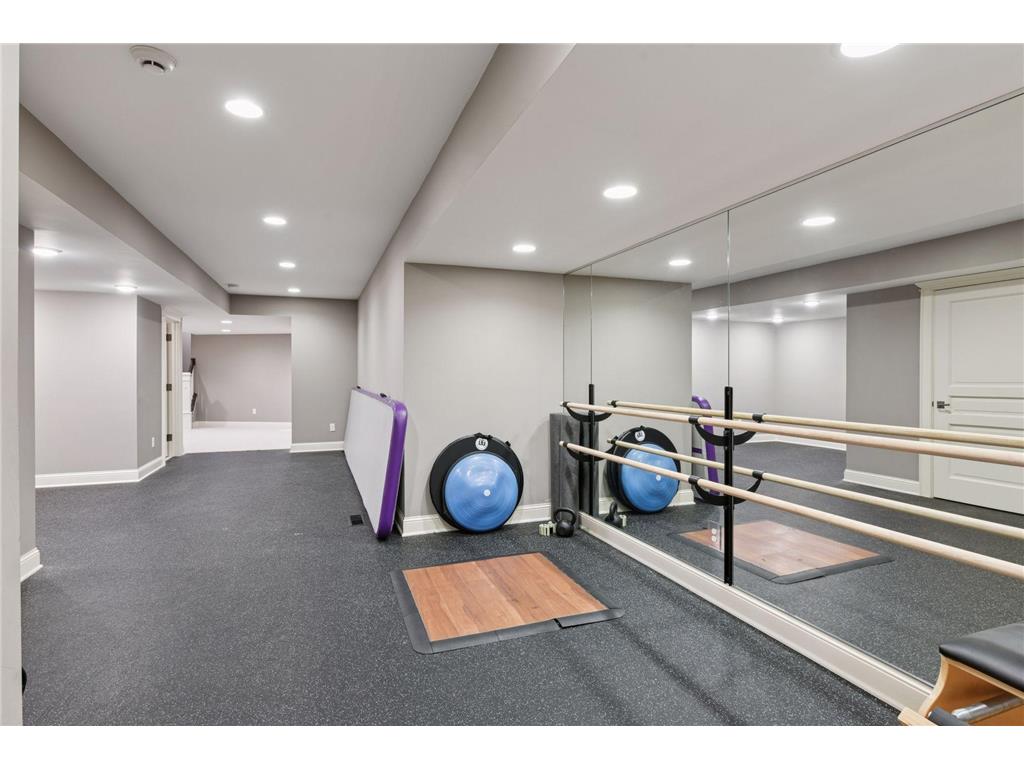 20715 Linwood Road Deephaven MN 55331 - Lake Minnetonka 7009000 image52