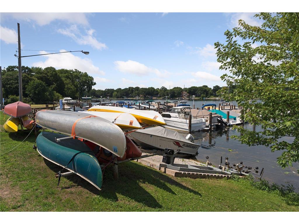 20715 Linwood Road Deephaven MN 55331 - Lake Minnetonka 7009000 image73