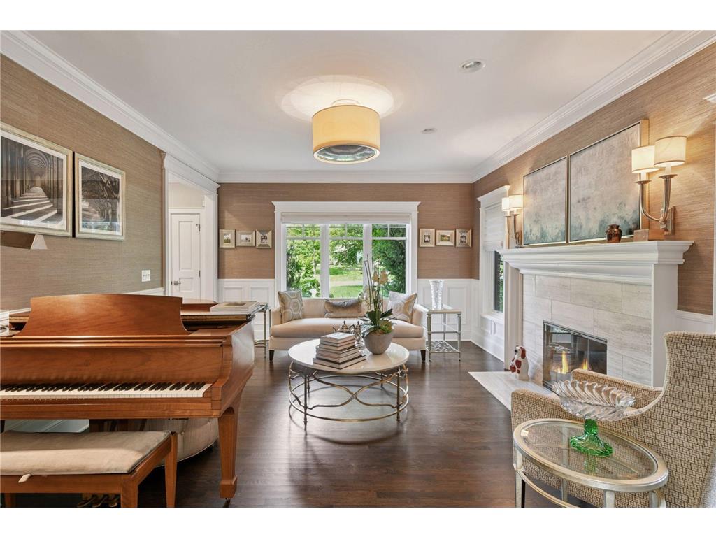 20715 Linwood Road Deephaven MN 55331 - Lake Minnetonka 7009000 image9