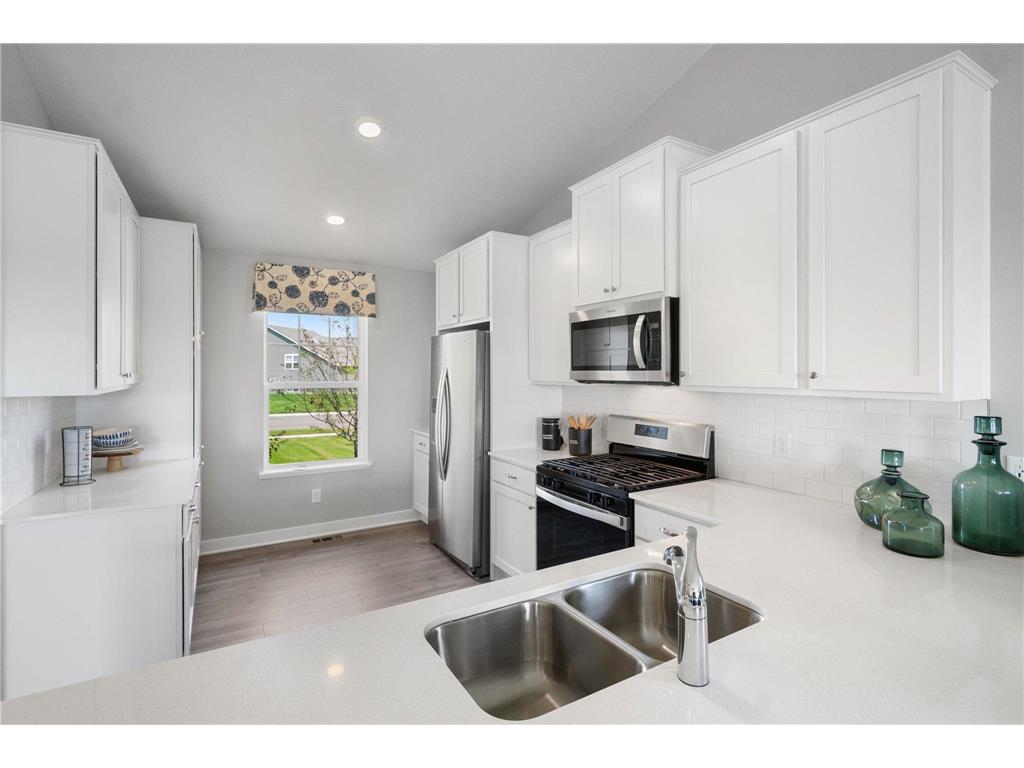 2072 Ardmore Place Shakopee MN 55379 6616979 image1