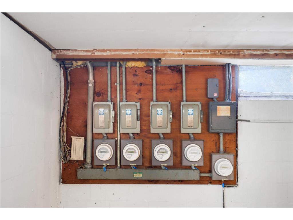 2072 Mississippi Street Maplewood MN 55117 6820285 image28