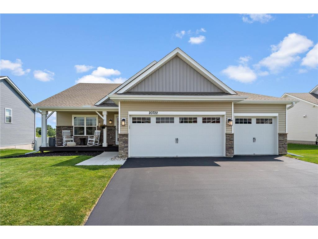 20722 Glade Avenue Lakeville MN 55044 6770491 image1