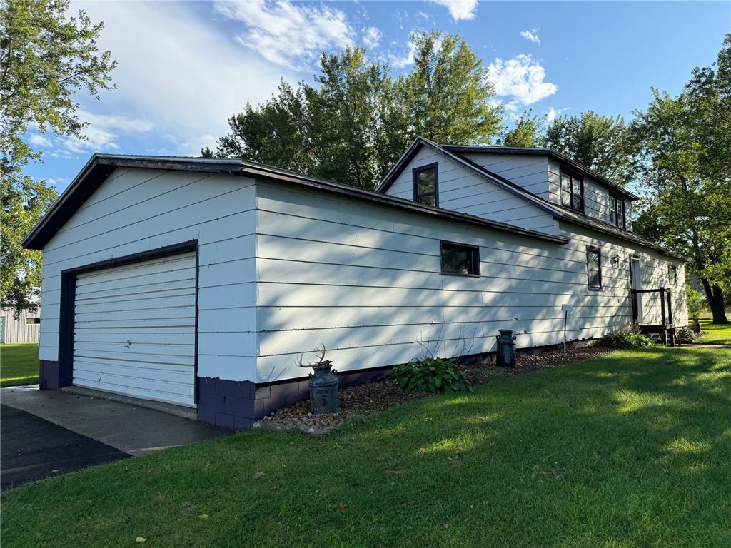 20729 462nd Avenue Morris MN 56267 6788503 image1