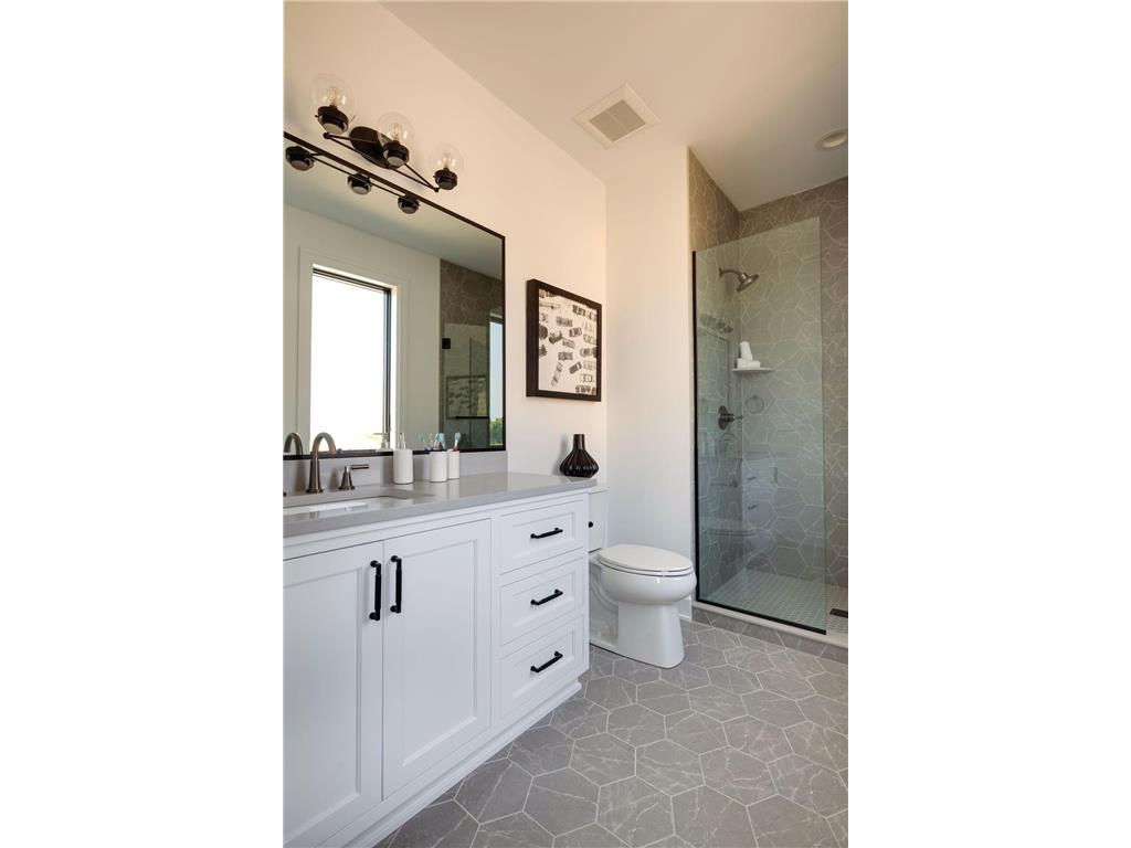 2073 Bridgevine Court Independence MN 55359 7004826 image37