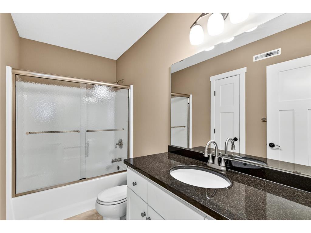 2074 Shannon Oaks Boulevard NE Rochester MN 55906 7065789 image34
