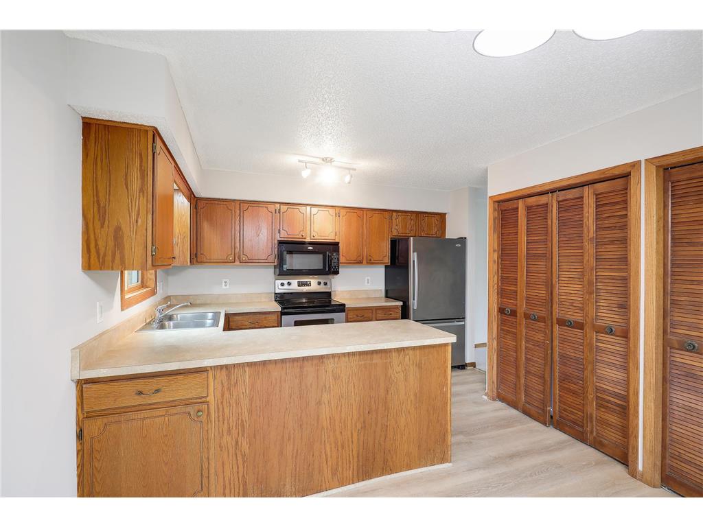 2075 13th Avenue W Shakopee MN 55379 6794539 image13