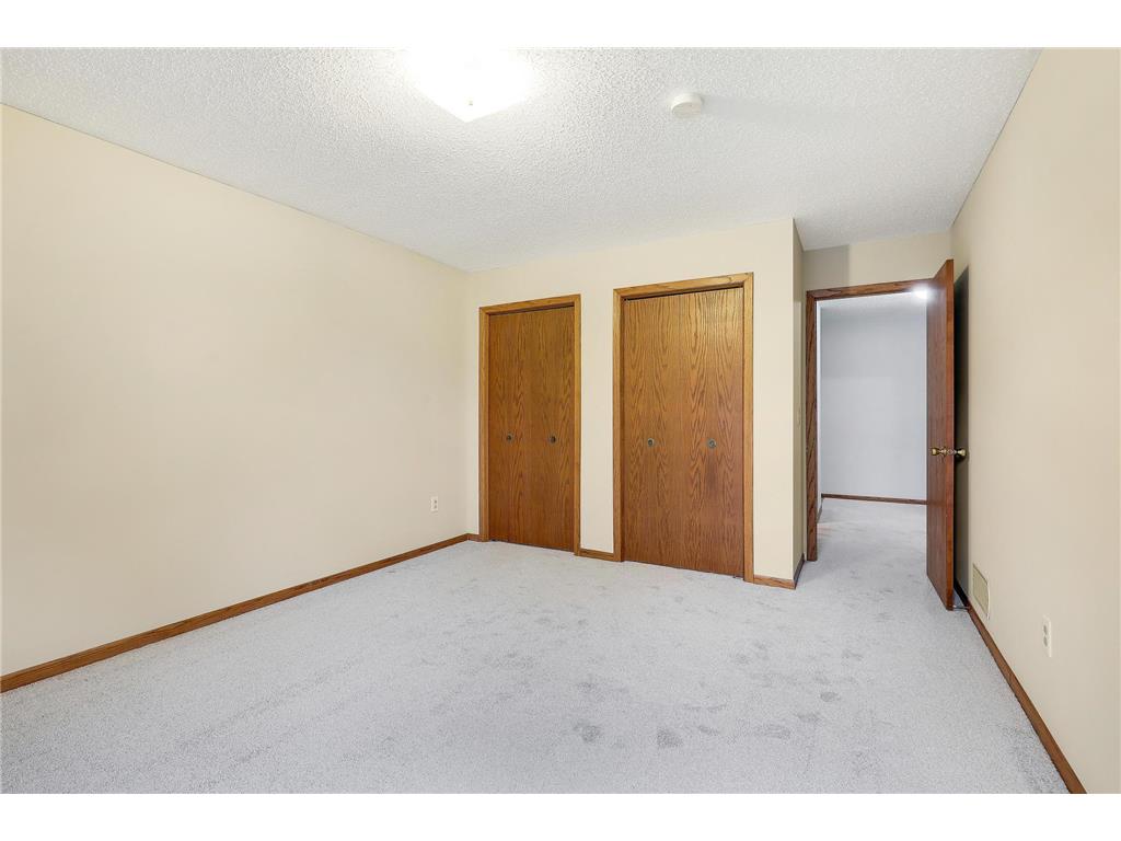 2075 13th Avenue W Shakopee MN 55379 6794539 image23