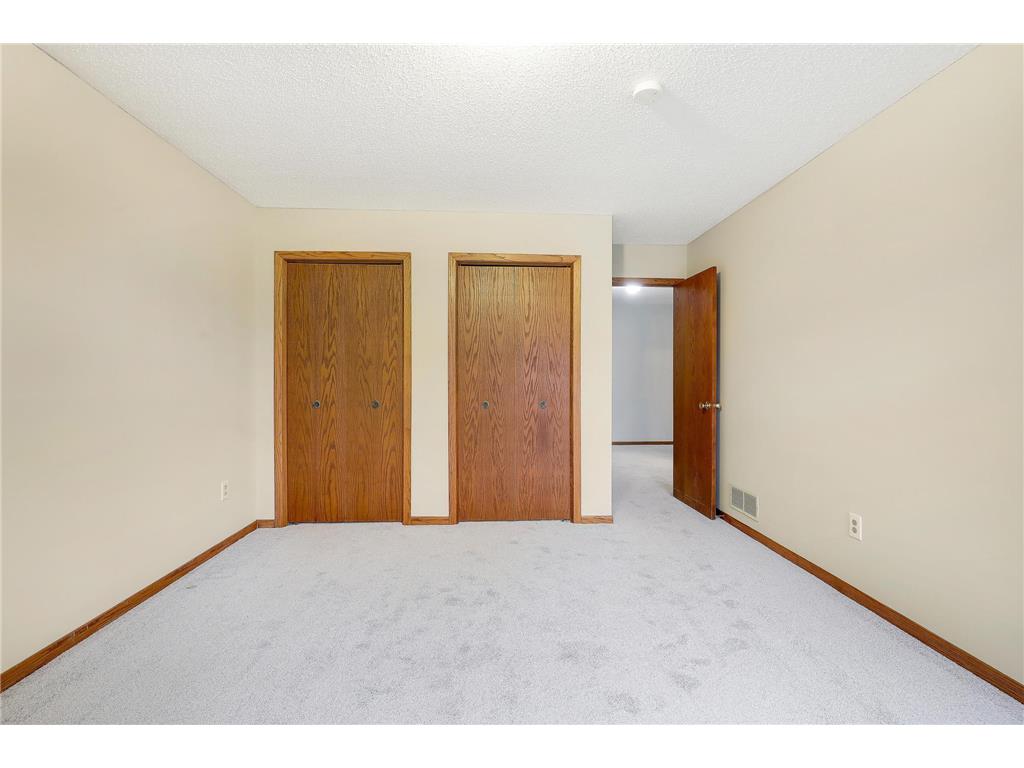 2075 13th Avenue W Shakopee MN 55379 6794539 image24