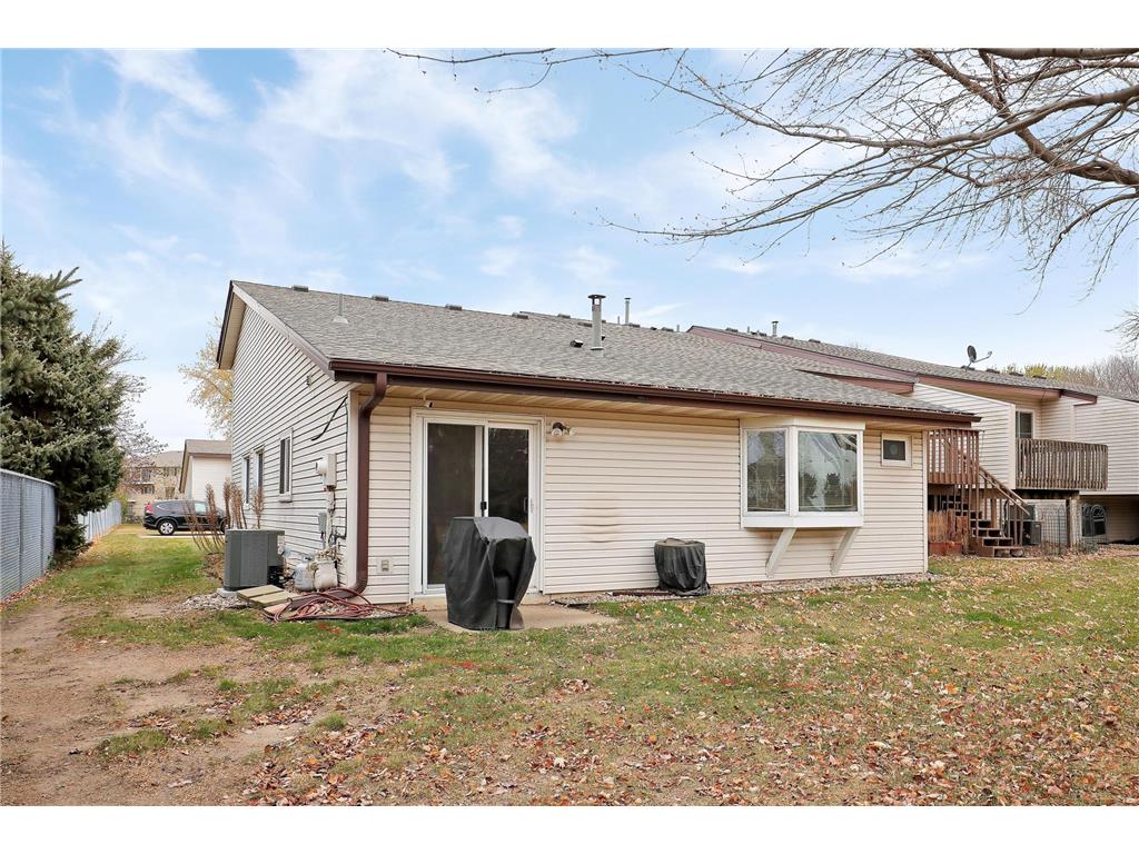 2075 13th Avenue W Shakopee MN 55379 6794539 image33
