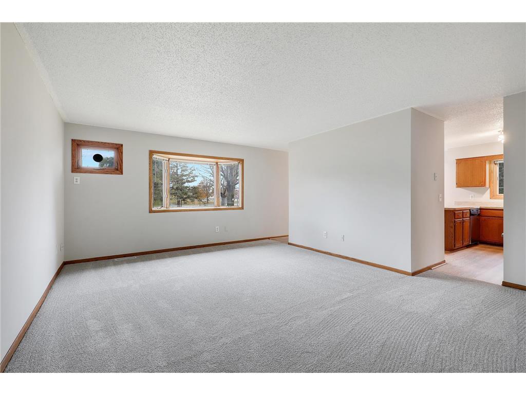 2075 13th Avenue W Shakopee MN 55379 6794539 image7