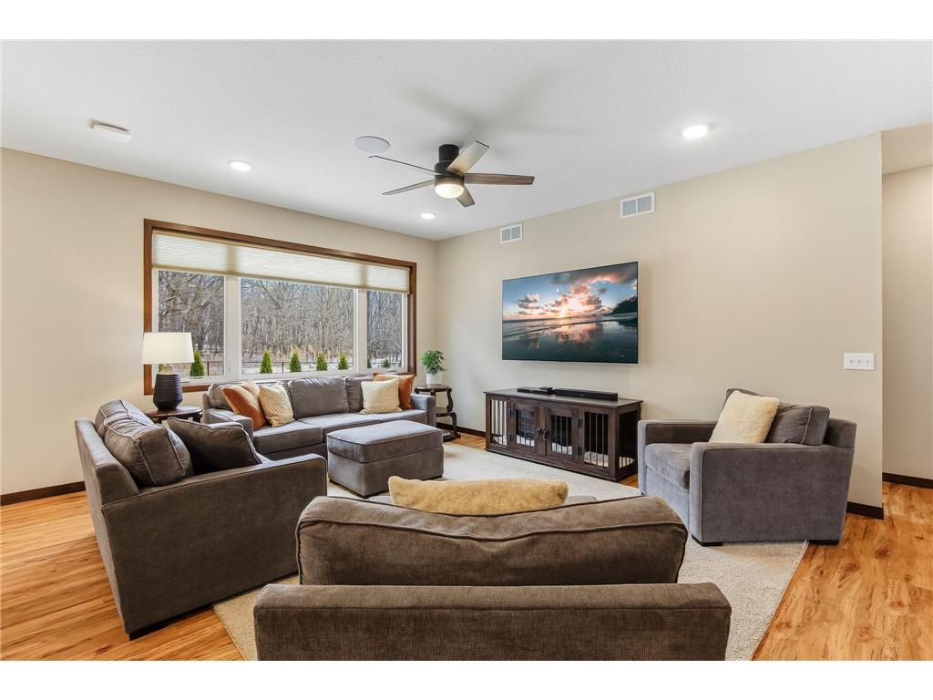 2075 13th Street NW Faribault MN 55021 7064278 image6