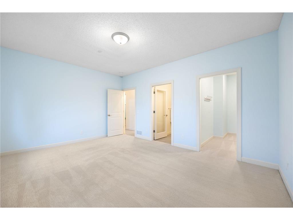 2075 Cardinal Glen North Saint Paul MN 55109 6820029 image24