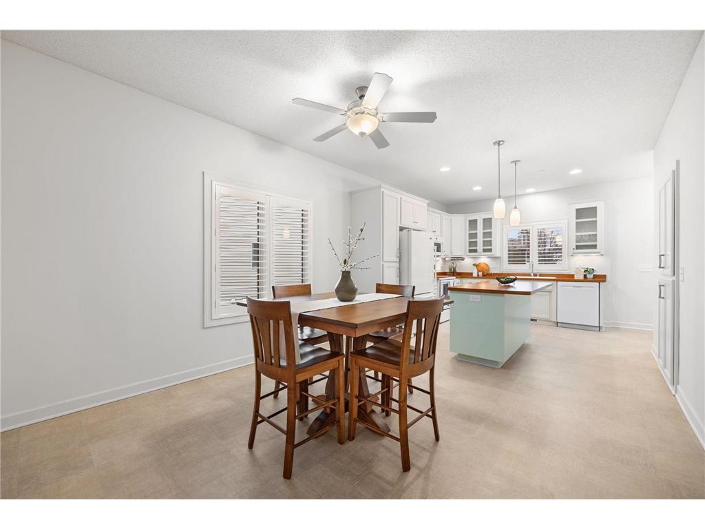 2075 Cardinal Glen North Saint Paul MN 55109 6820029 image8