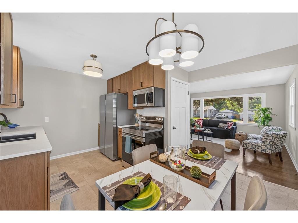 2075 Hawthorne Avenue E Saint Paul MN 55119 7104651 image6