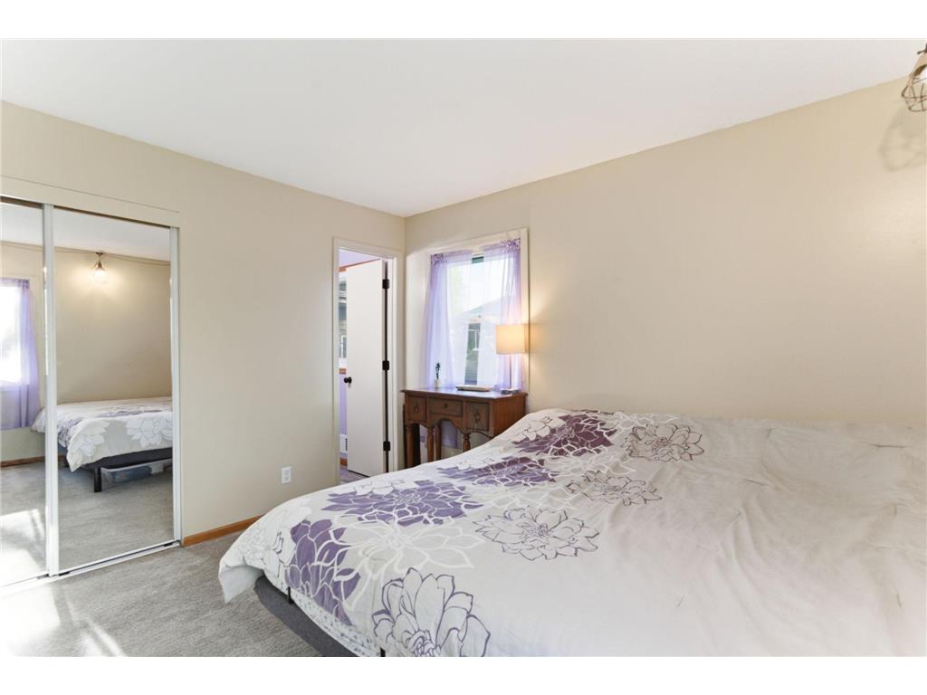 2075 N Ivy Street North Saint Paul MN 55109 7058758 image12