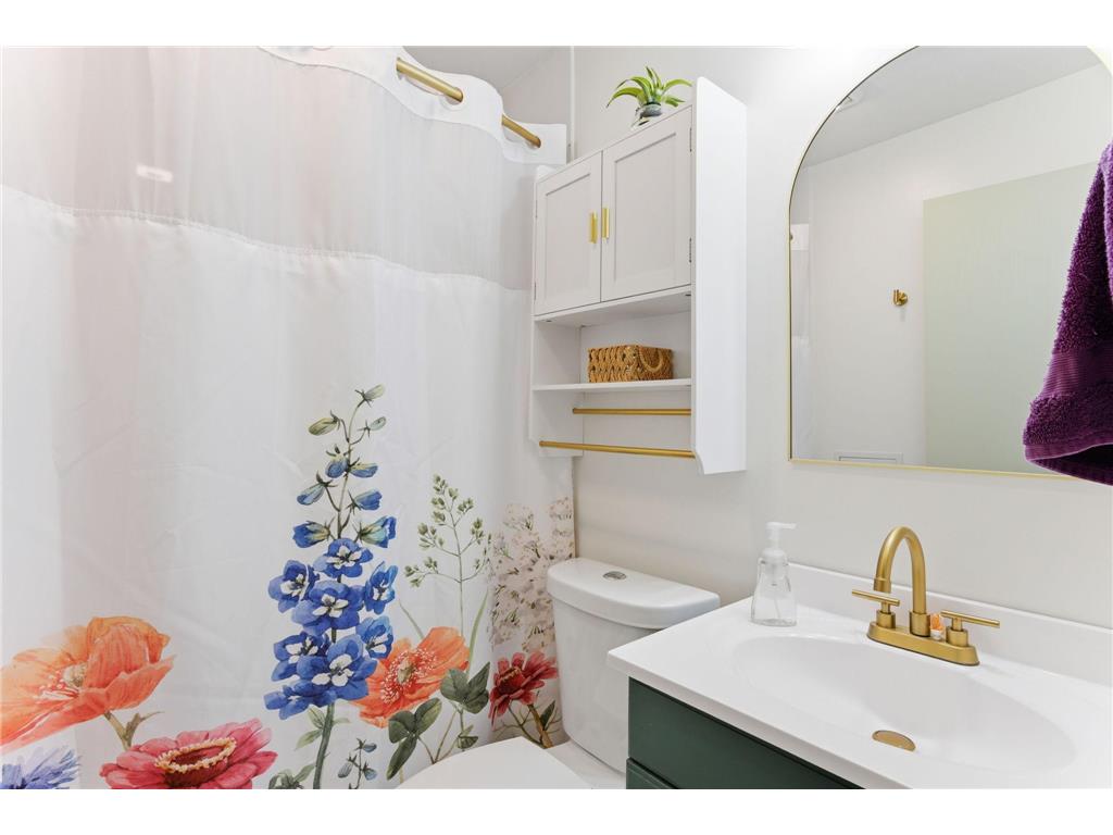 2075 N Ivy Street North Saint Paul MN 55109 7058758 image20