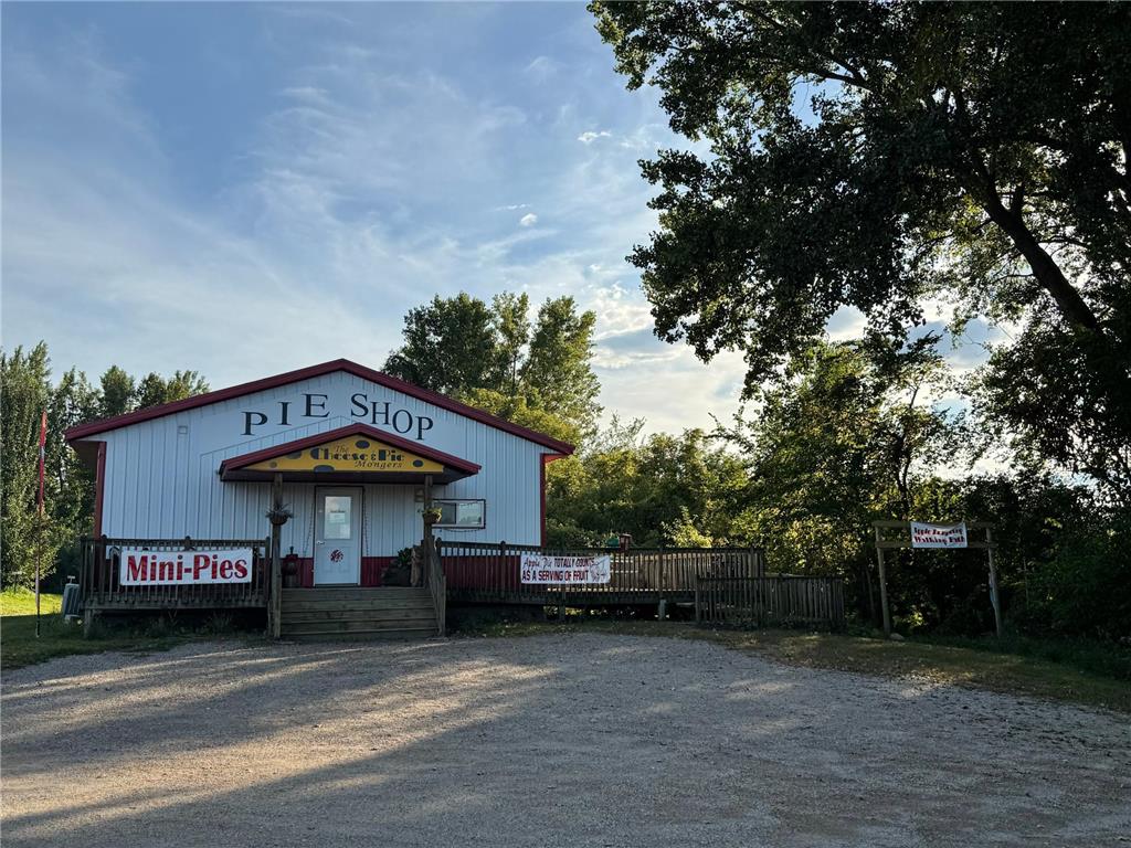 20758 528th Avenue Lake Crystal MN 56055 7087138 image20