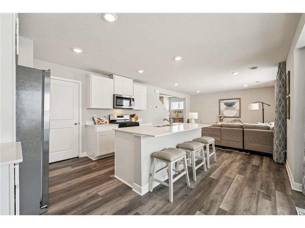 2076 Clearwater Terrace Shakopee MN 55379 7084799 image1