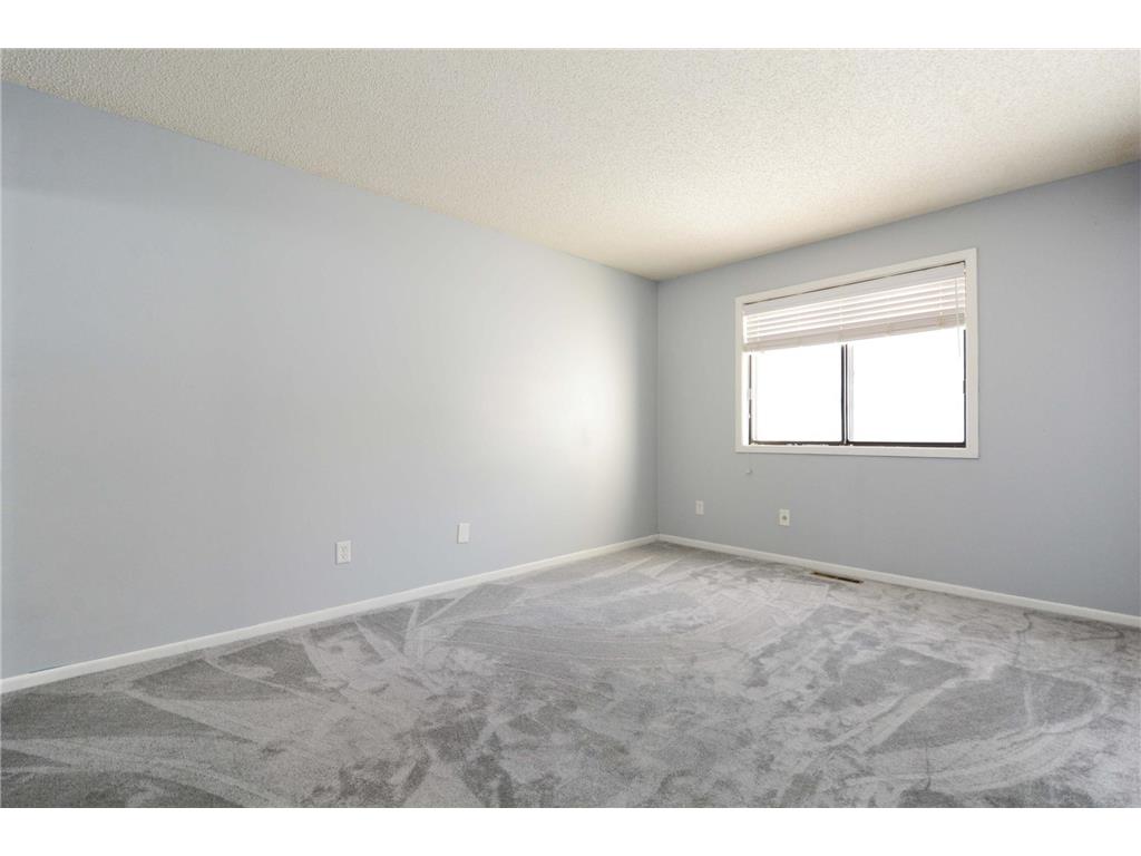 2076 Pathways Drive #1 Saint Paul MN 55119 7005206 image14