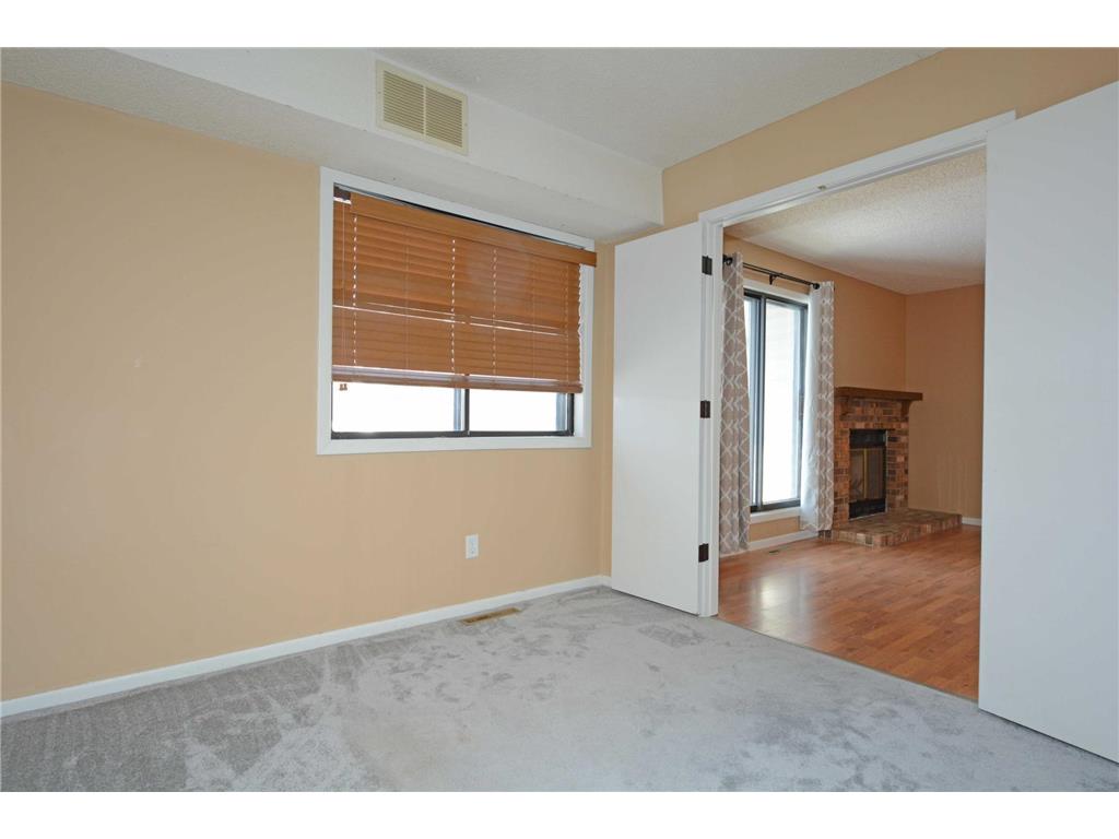 2076 Pathways Drive #1 Saint Paul MN 55119 7005206 image5