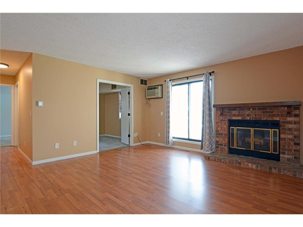 2076 Pathways Drive #1 Saint Paul MN 55119 7005206 image6