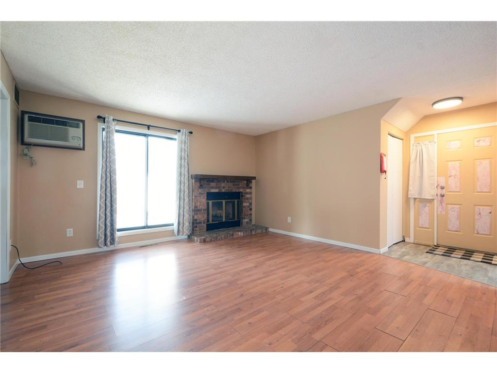 2076 Pathways Drive #1 Saint Paul MN 55119 7005206 image8