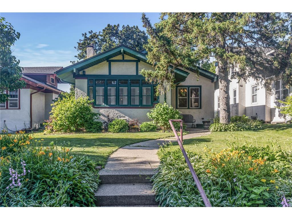 2076 Roblyn Avenue Saint Paul MN 55104 6539281 image1