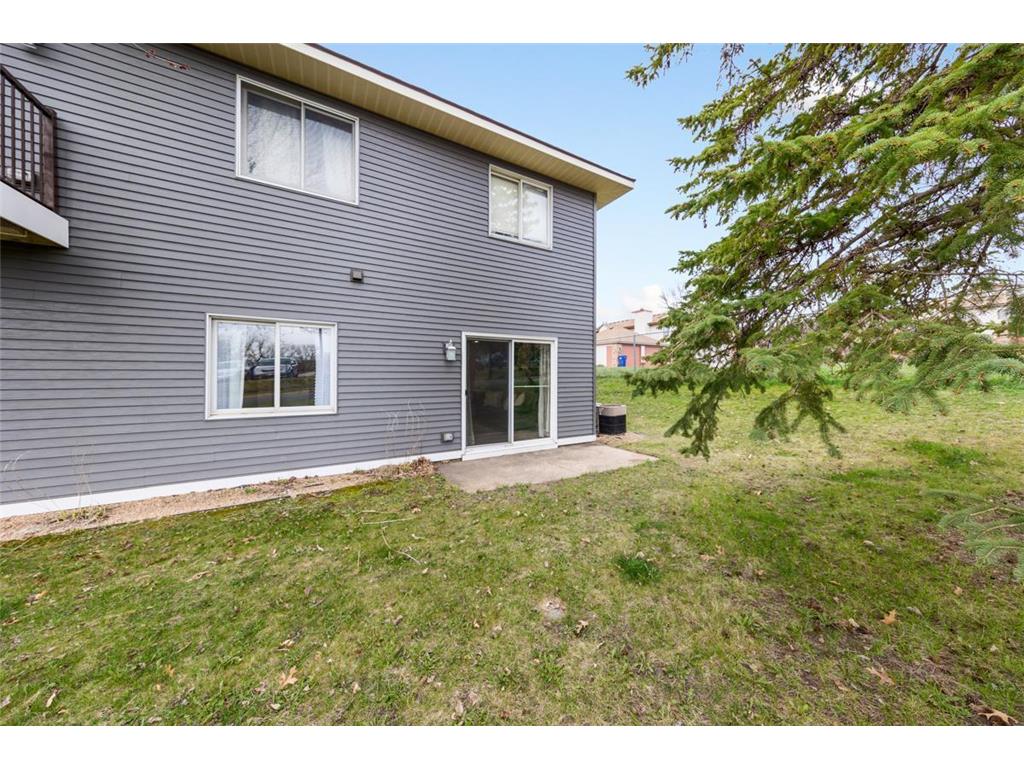 2077 N Park Drive #2 Saint Paul MN 55119 6519705 image1