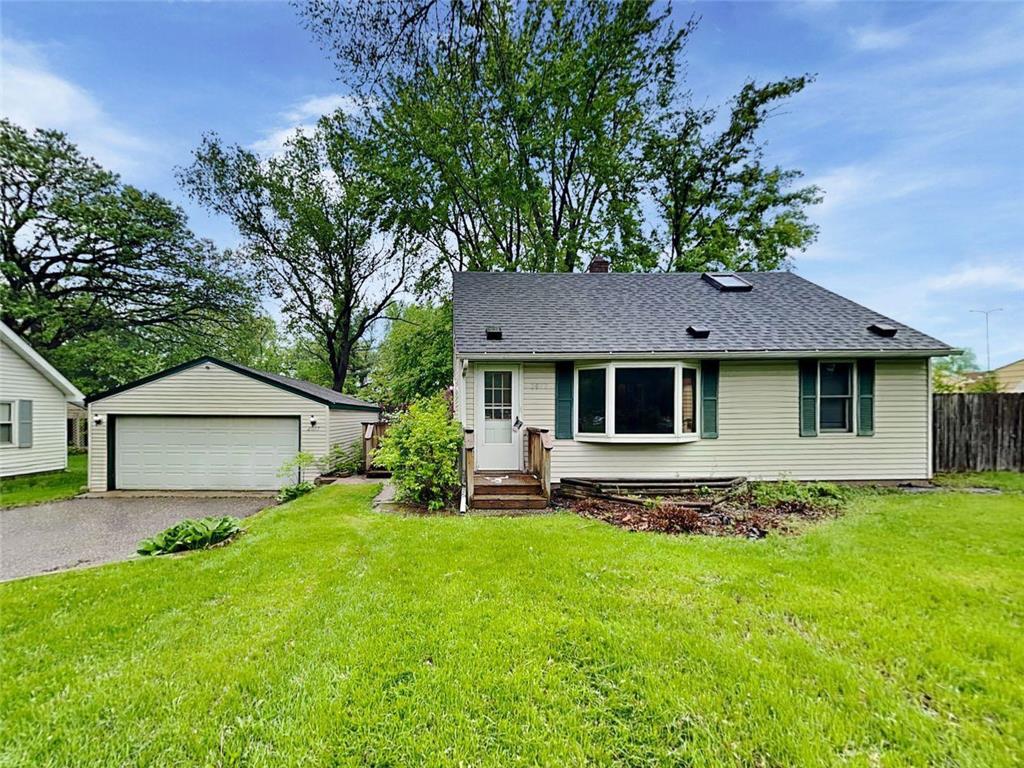 2077 Oakwood Drive, Mounds View, MN, 55112 MLS 6373894 Edina Realty