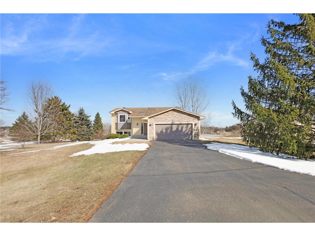 20775 Cedar Drive NW Oak Grove MN 55011 7027523 image2