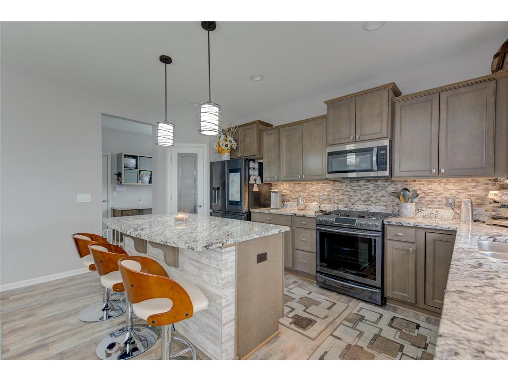 20779 Greenwood Avenue Lakeville MN 55044 7063575 image3